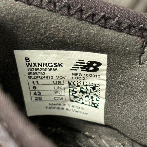 New Balance Wxnrgsk Black Running Shoes Size 11 Women’s / 9.5 Men - Picture 6 of 7